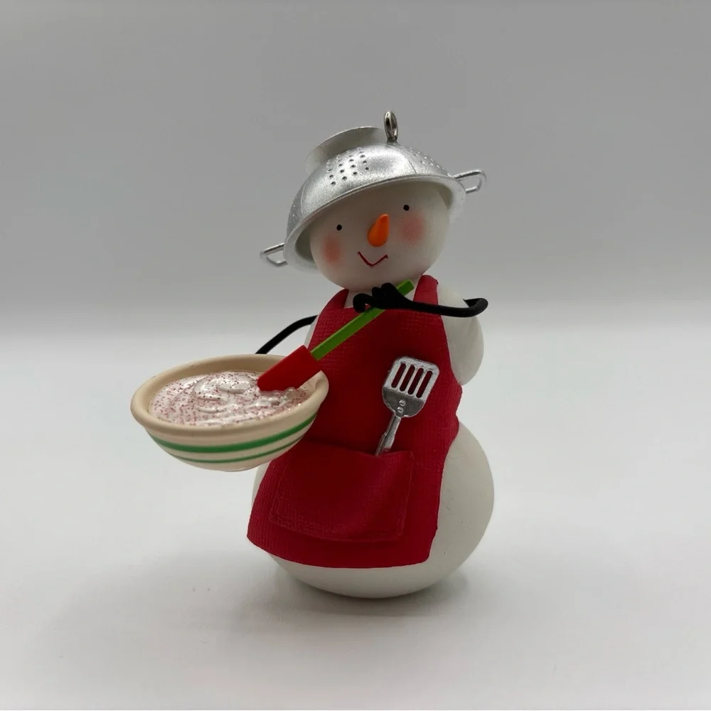 Hallmark Keepsake 2015 Merry In‎ The Making Christmas Tree Ornament Limited Ed
